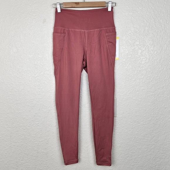 Danskin Performance Wide Waistband Dual Side-Pocket Ankle Legging in Spiced Chai - Picture 5 of 13